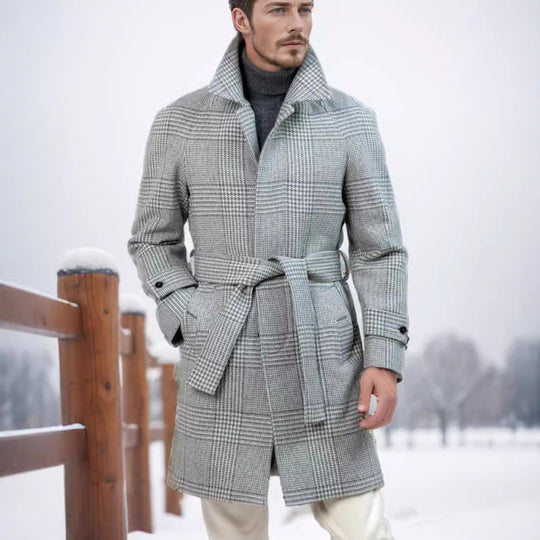 Herren eleganter Trenchcoat mit modernem Karomuster und Taillengürtel Heidi-Mode