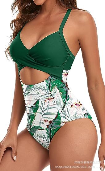 Heidi Mode | Hohler rückenfreier Bikini mit engen Trägern
