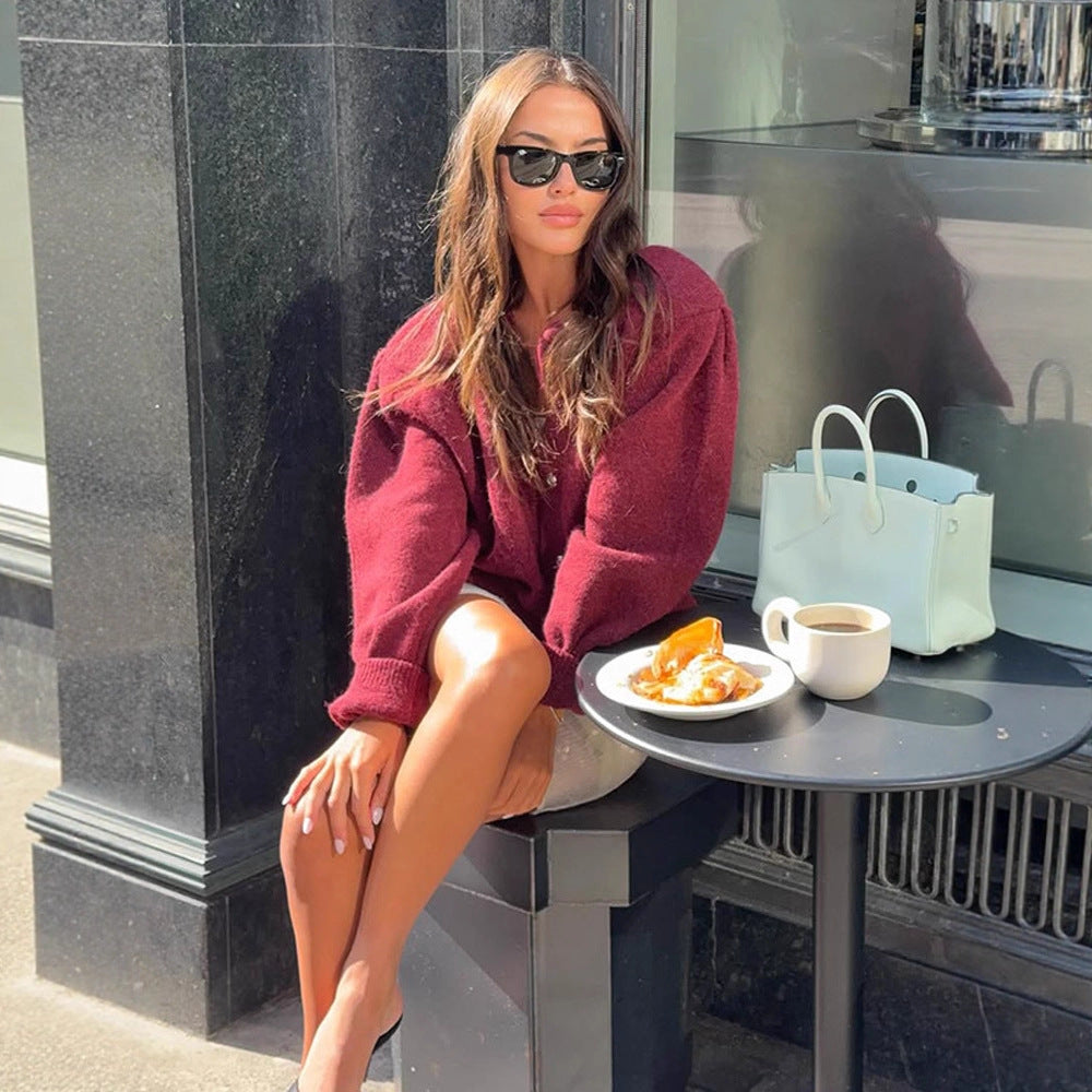 Damen cropped Chiffon-Jacke mit Blumenapplikationen Heidi-Mode