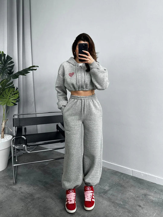 Damen lässiges Cropped Hoodie-Set mit weiten Jogginghosen Heidi-Mode