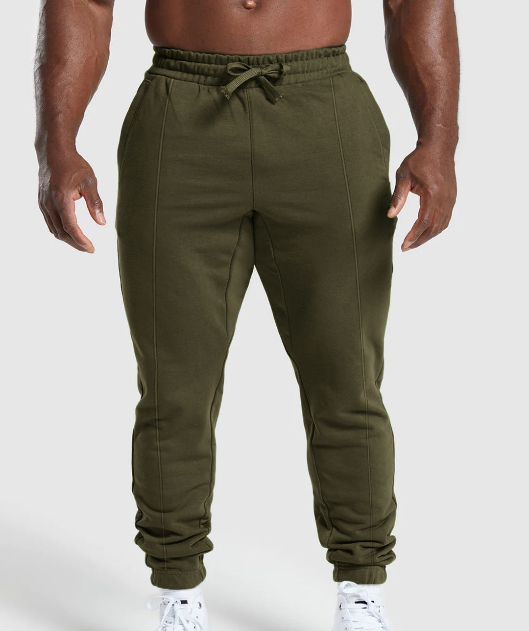 Herren Sportliche Jogginghose mit elastischem Bund und seitlichen Taschen Heidi-Mode