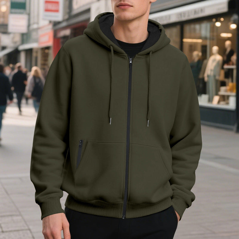 Herren Kapuzenjacke mit leichtem Reißverschluss und praktischen Taschen Heidi-Mode