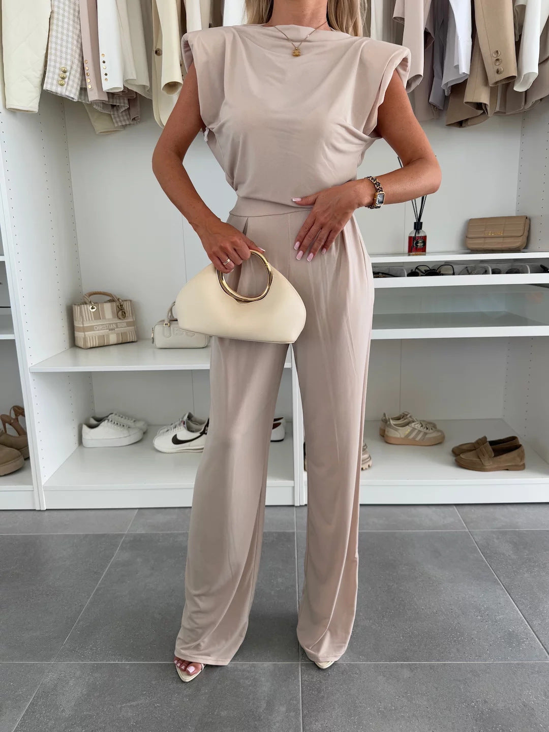 Damen eleganter Loungewear Jumpsuit mit strukturierten Ärmeln und weitem Schnitt Heidi-Mode