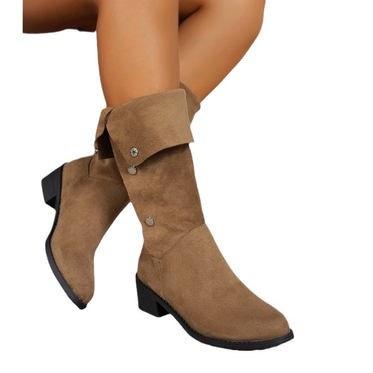 Damen Elegante Stiefel aus weichem Wildleder mit modischen Knopfdetails Heidi-Mode