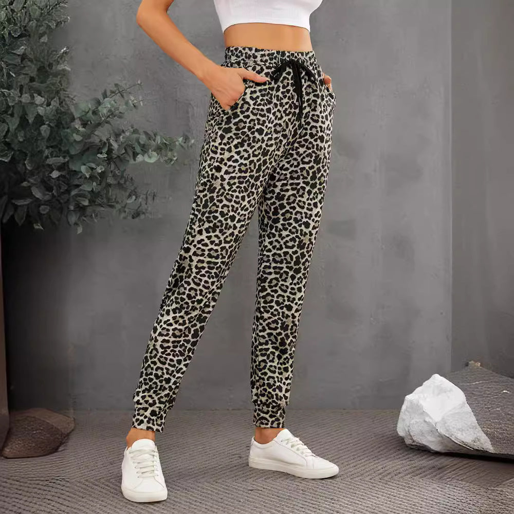 Damen Modische Sporthose im trendigen Leopardenmuster Heidi-Mode