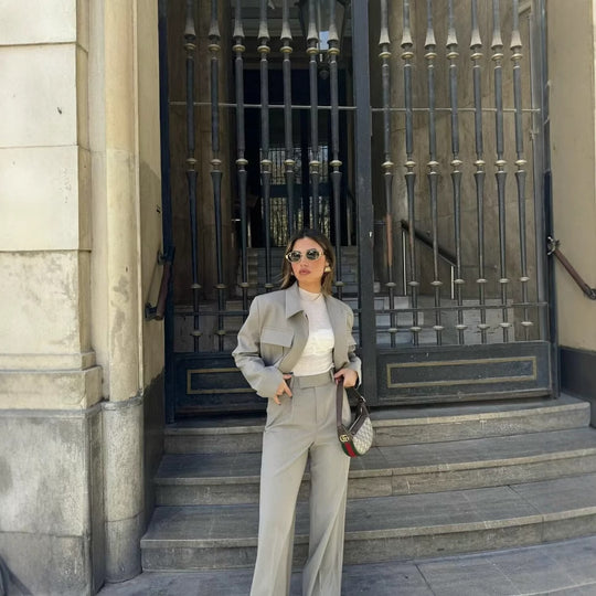 Damen weite, eleganten Bundfaltenhose mit seitlichen Taschen Heidi-Mode