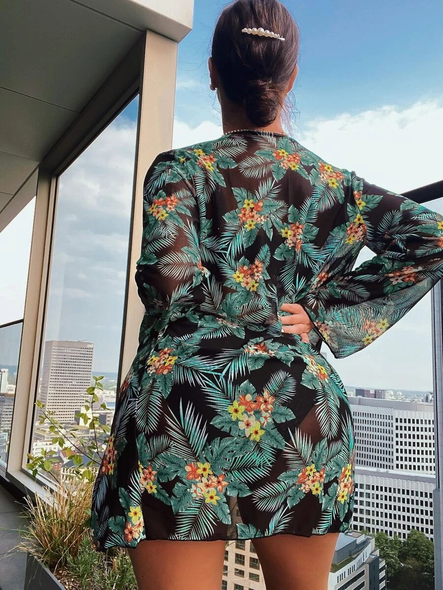 Damen Strandbekleidungs-Set mit floralem Kimono, Bikini und hoch geschnittenem Slip Heidi-Mode