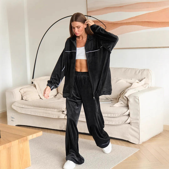 Damen sportliche Fleece-Jacke mit weitem Schnitt und kontrastierenden Details Heidi-Mode