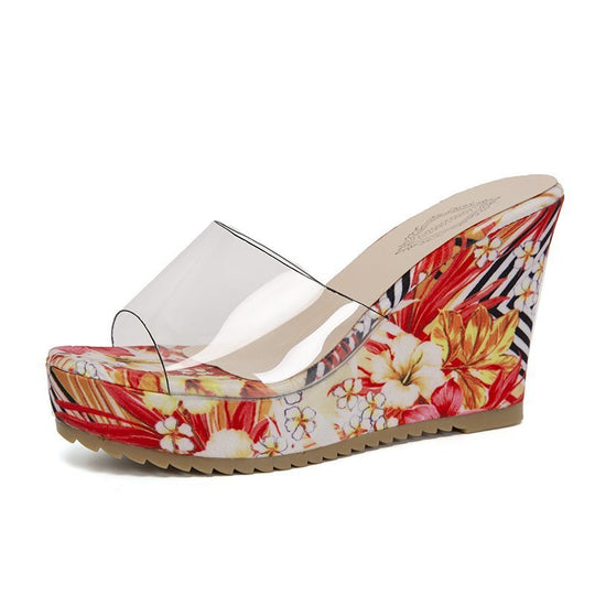 Damen hochhackige Wedge-Pantoletten mit durchsichtiger Riemenführung und floralen Akzenten Heidi-Mode