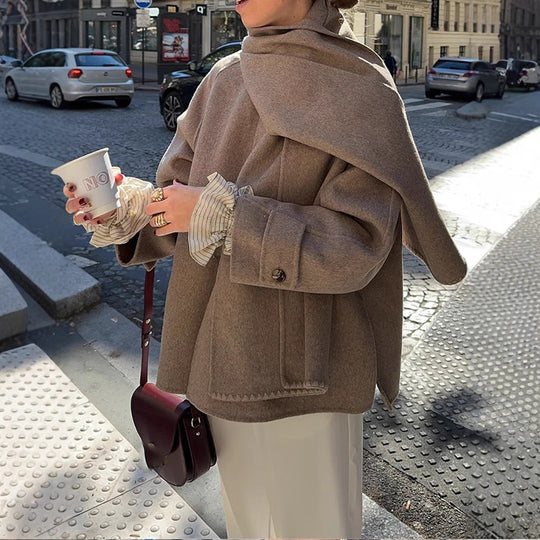 Damen modische Freizeitjacke aus hochwertigen Materialien mit praktischem Revers Heidi-Mode