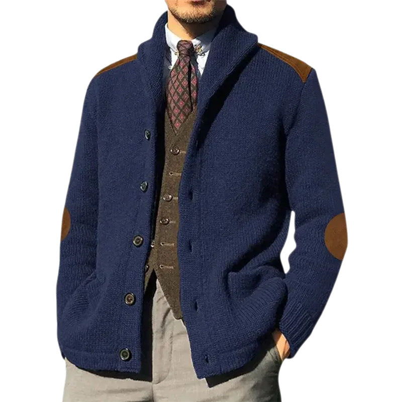 Herren kuscheliger Strickcardigan mit modernem Schalkragen und praktischen Knopfdetails Heidi-Mode