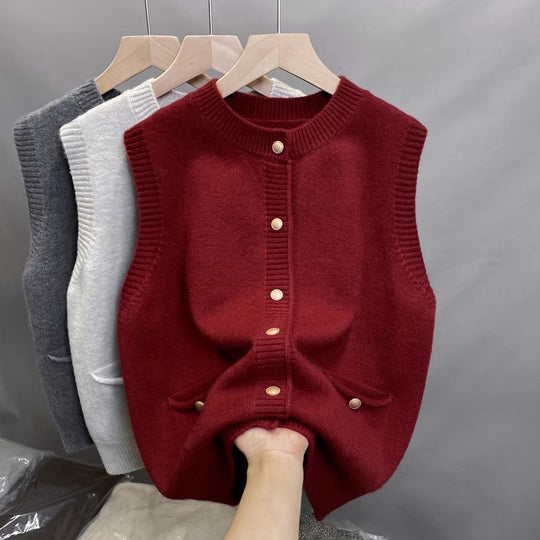 Damen Strickweste mit Knopfdetails und seitlichen Taschen Heidi-Mode