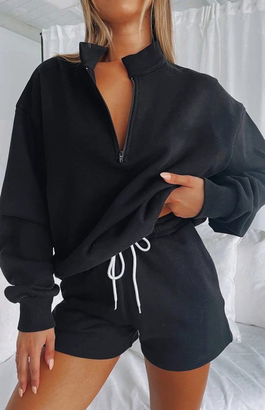 Damen lässiger Pullover mit halbhohem Kragen und Shorts Heidi-Mode