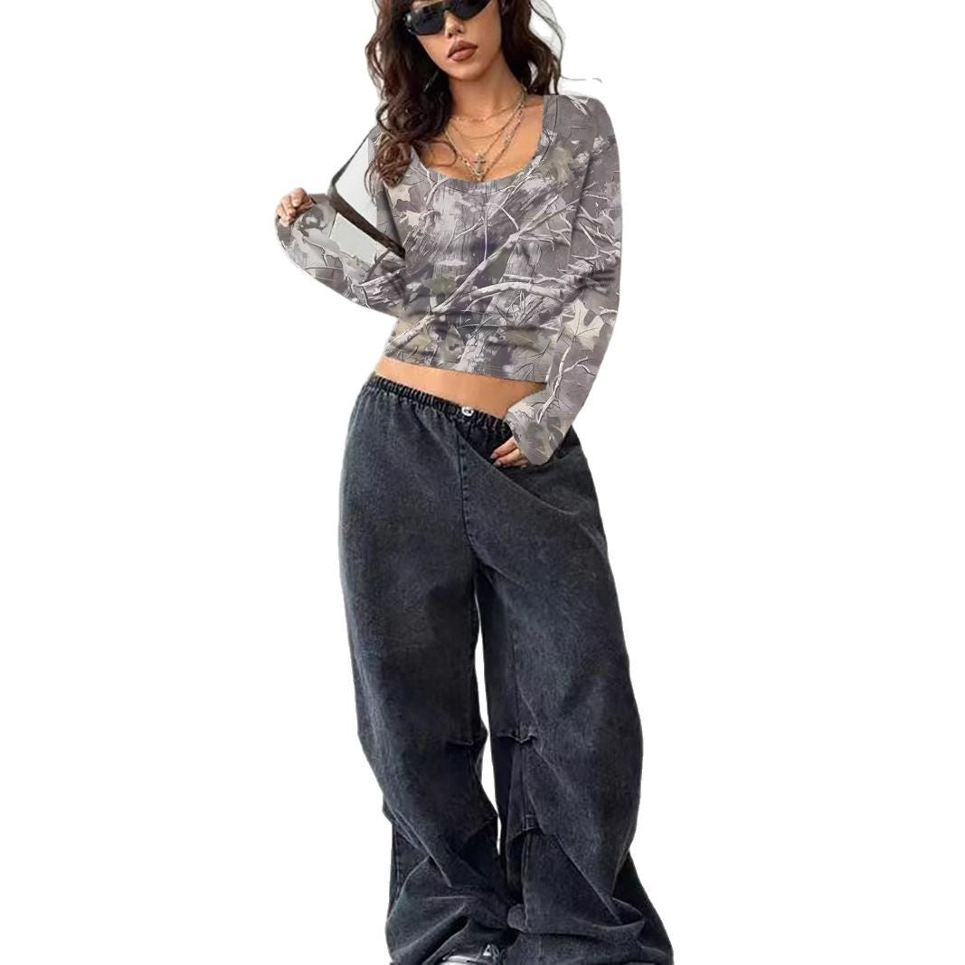 Damen Camouflage Langarmshirt mit V-Ausschnitt und modernen Details Heidi-Mode