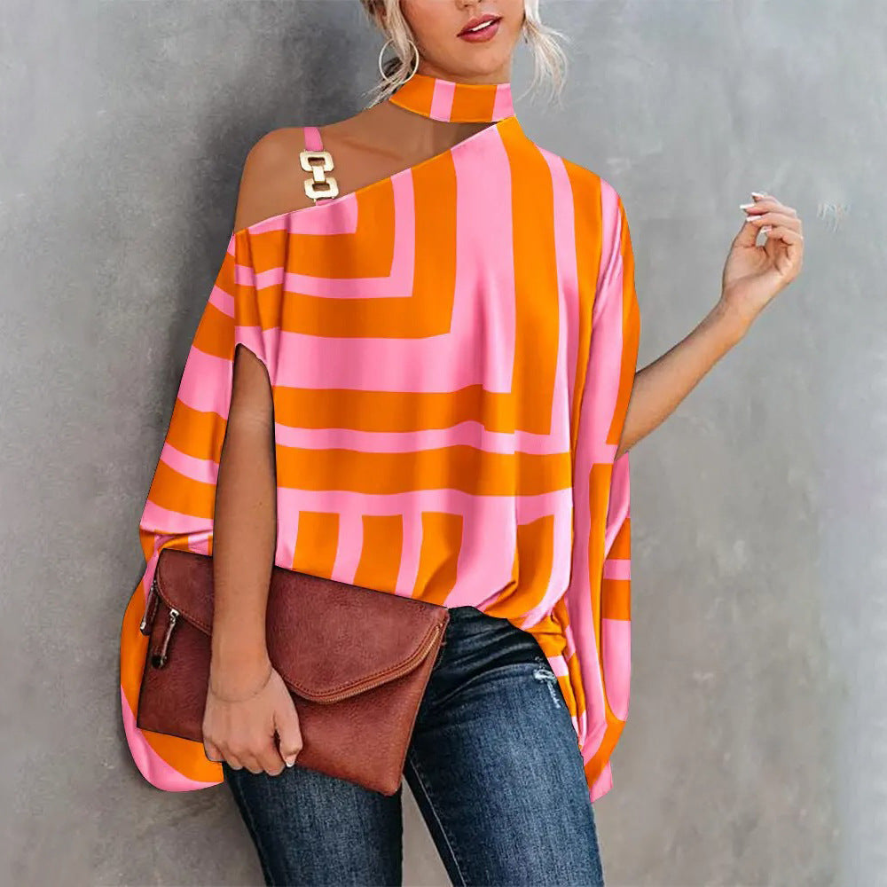 Heidi Mode | Bedrucktes Oberteil mit diagonalem Ausschnitt