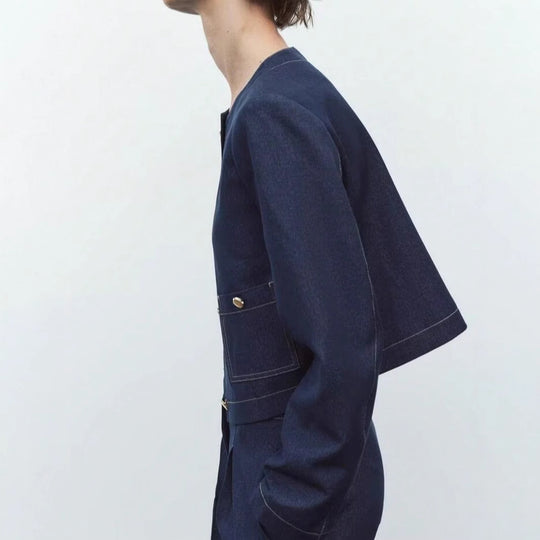 Damen cropped Jeansjacke mit aufgesetzten Taschen und eleganter Knopfdetails Heidi-Mode