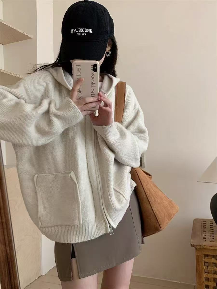 Damen Casual Oversized Strickjacke mit Kapuze und Taschen Heidi-Mode