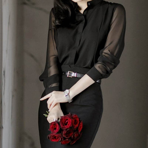 Bluse mit asymmetrischem Ausschnitt und Netzärmeln