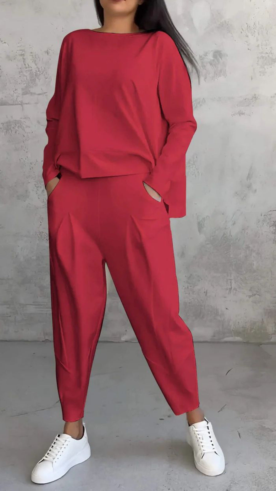 Heidi-Mode | Einfarbiges Slim-Fit Hosenanzug mit Rundhalsausschnitt