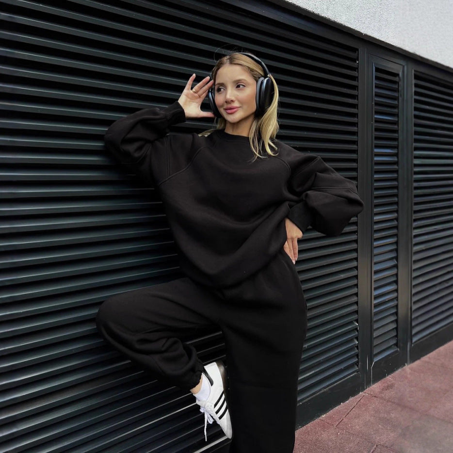 Damen Gemütliches Lounge-Set mit Oversized-Sweatshirt und weiter Hose Heidi-Mode