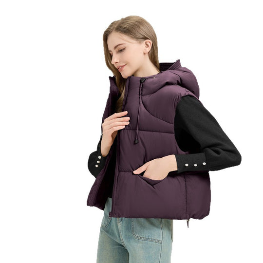 Damen gesteppte Weste mit abnehmbarer Kapuze und seitlichen Eingrifftaschen Heidi-Mode