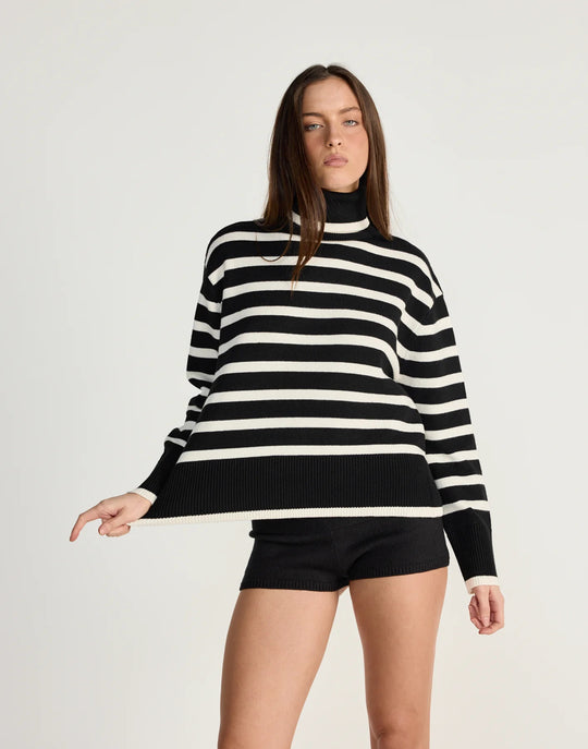 Damen gestreifter Rollkragenpullover mit lässigem Schnitt Heidi-Mode