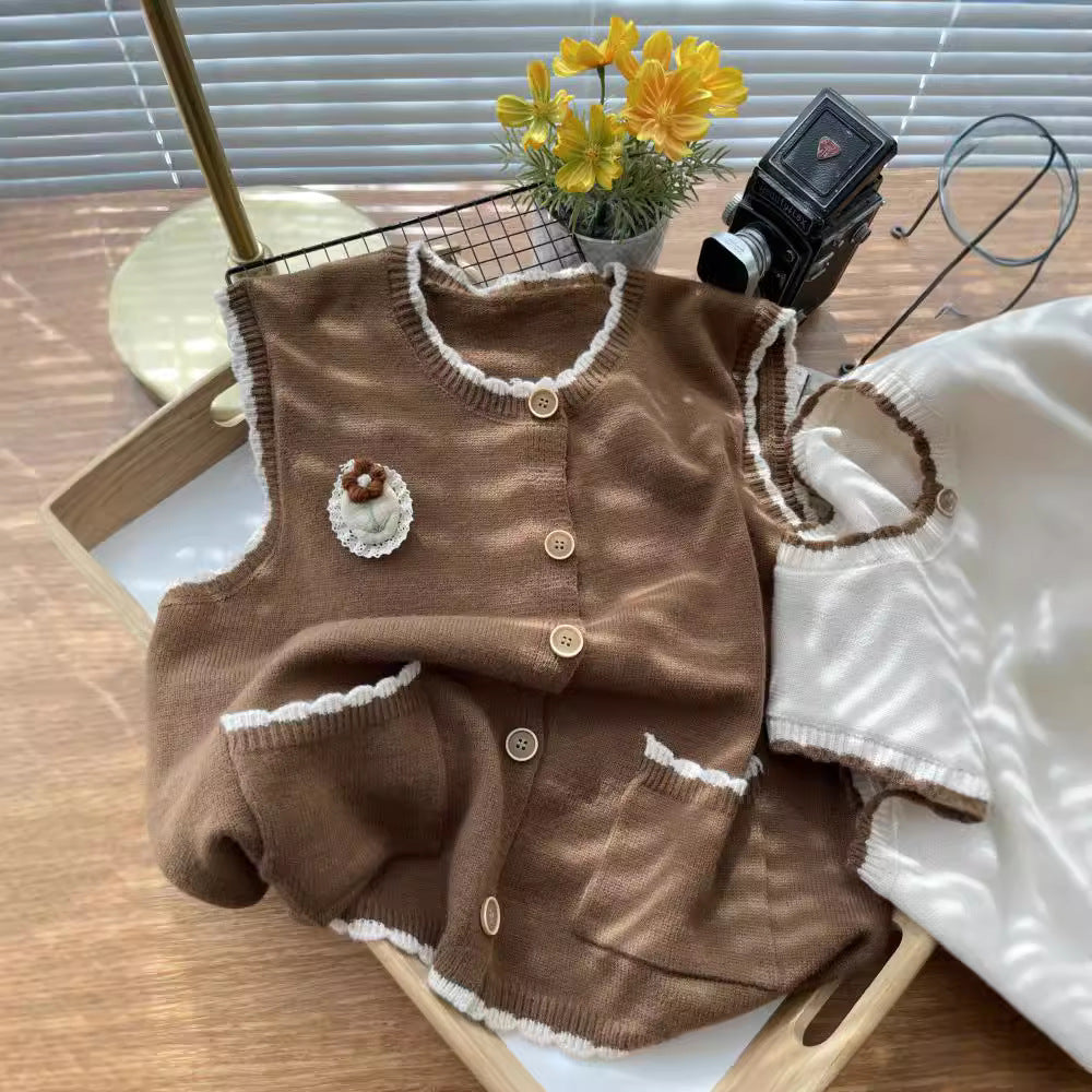 Damen Strickweste mit kontrastierenden Details und Taschen Heidi-Mode