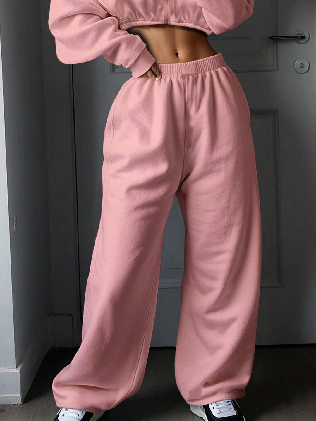 Damen lässiges Sweat-Set mit oversized Kapuzenjacke und weitem Bund Heidi-Mode