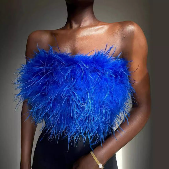 Damen Glamouröses Plüsch-Top mit abnehmbaren Trägern und fransigen Details Heidi-Mode