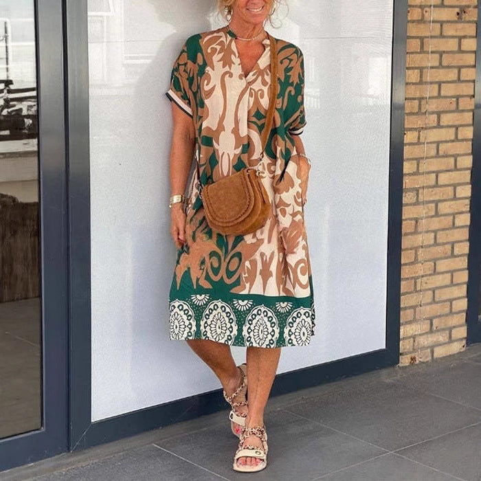 Damen Luftiges Freizeitkleid mit V-Ausschnitt und praktischen Taschen Heidi-Mode