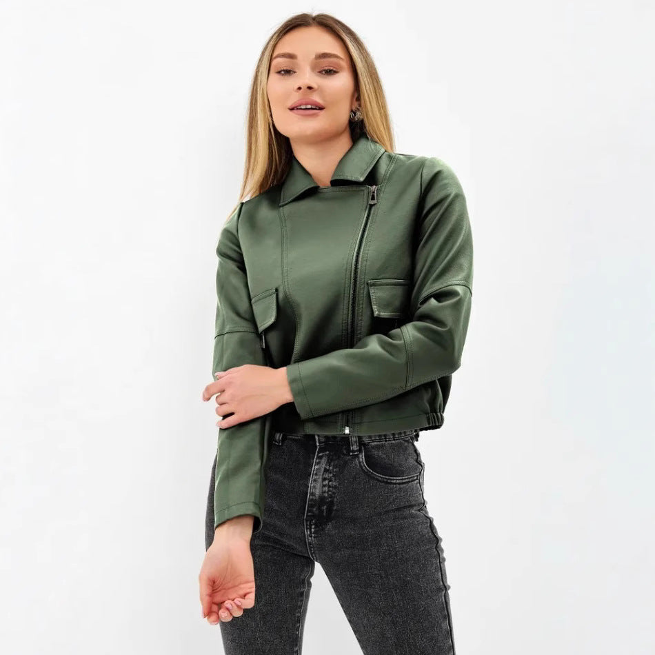 Damen cropped Kunstlederjacke mit praktischen Taschen und modernem Schnitt Heidi-Mode