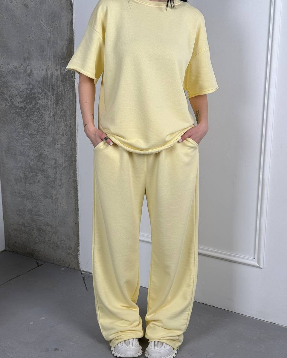 Damen Loungewear-Set aus weichem Material mit eleganten Taschen Heidi-Mode