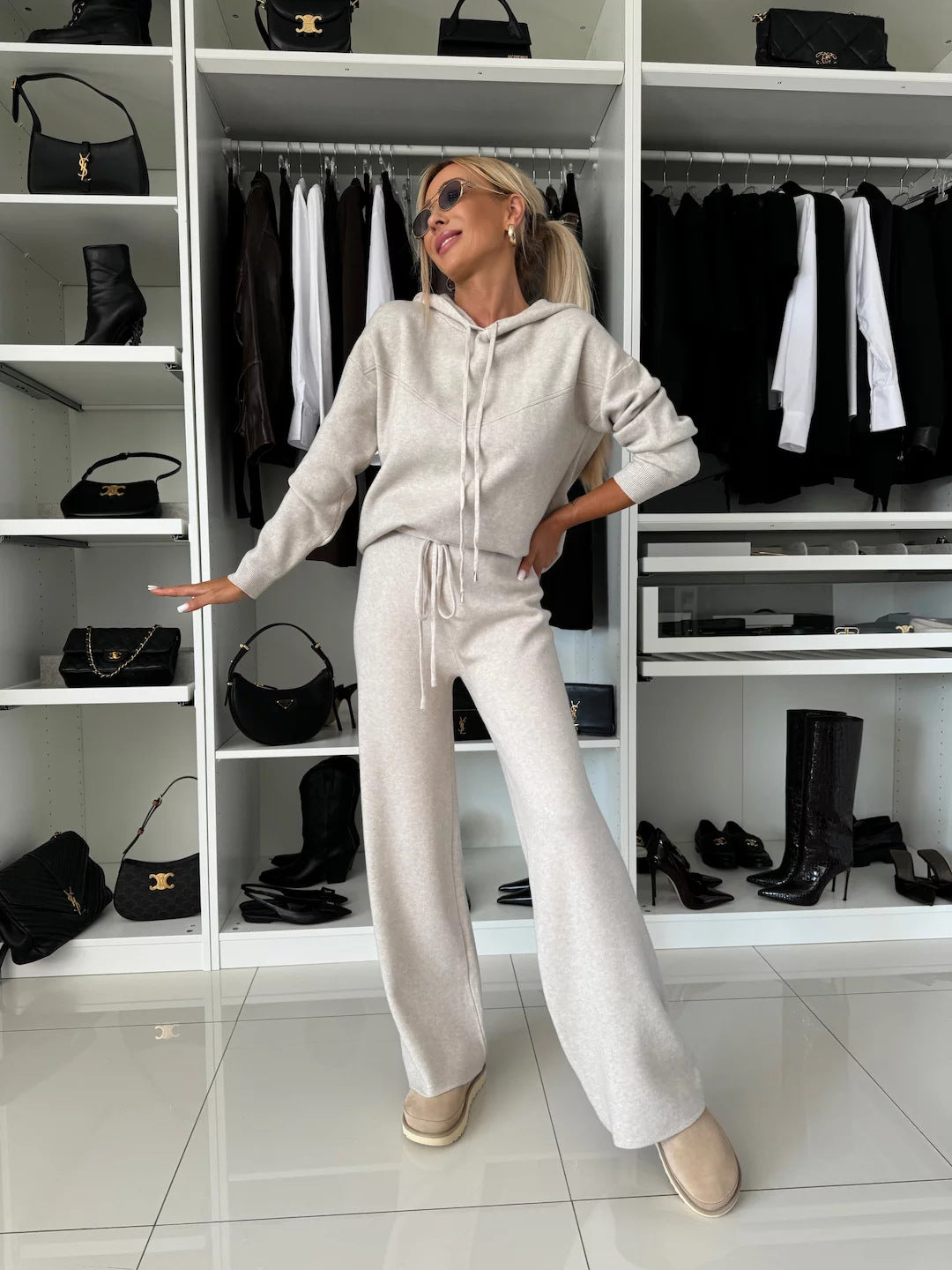 Damen entspannte Fleece-Hoodie und weite Hose Set Heidi-Mode