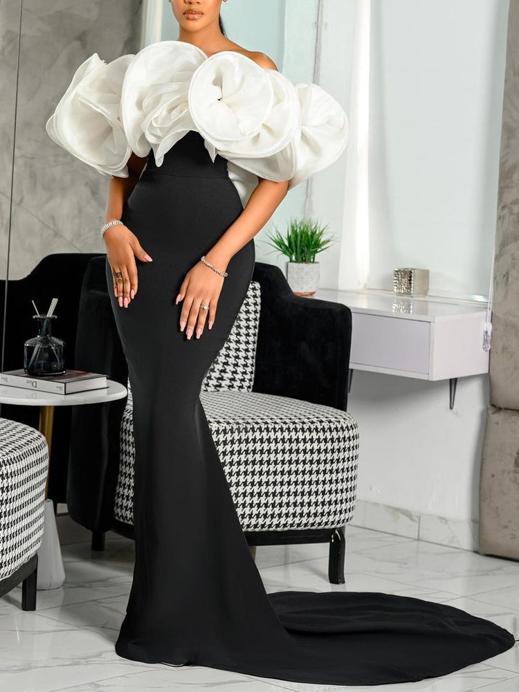 Heidi-Mode | Puffwhite Flower Dress With Figure-Hugging Black Maxi Dress And Train