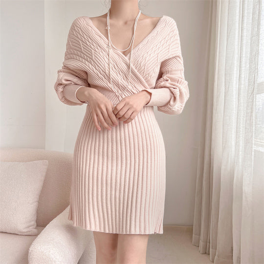 Damen Elegantes Strickkleid mit V-Ausschnitt und strukturiertem Oberteil Heidi-Mode