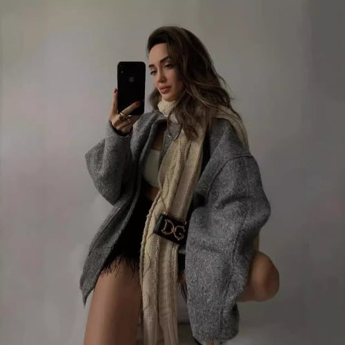 Damen Oversized Wolljacke im schlichten Design Heidi-Mode