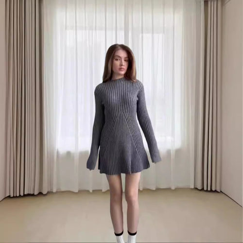 Damen Strickkleid mit strukturiertem Design und hoher Passform Heidi-Mode