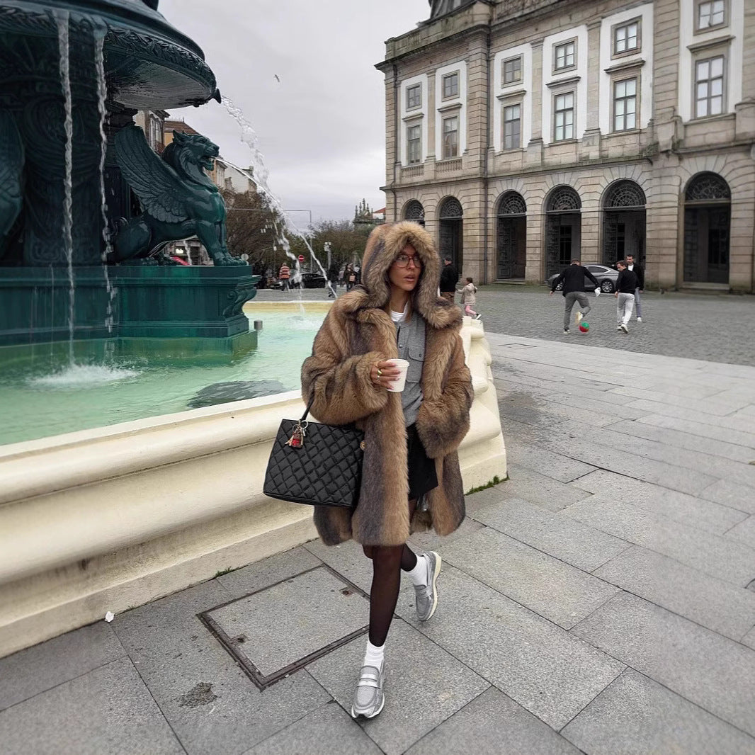 Damen Kuschelige Freizeitjacke mit reflektierenden Details und praktischer Kapuze Heidi-Mode