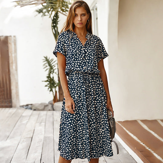 Heidi | Sommerkleid mit kurzen Ärmeln und Polka Dots