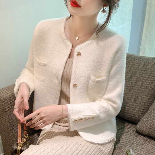 Damen elegante Strickjacke mit goldenen Knöpfen Heidi-Mode