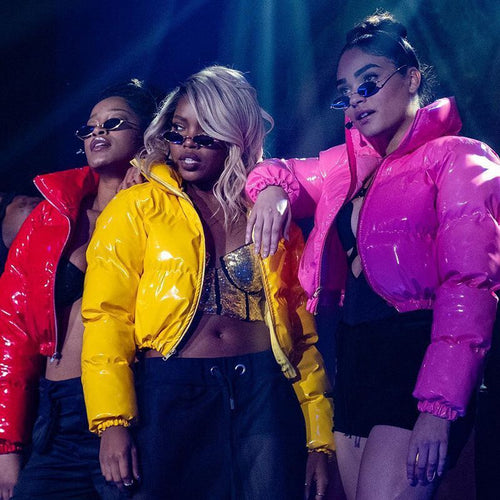 Damen modische kurze Steppjacke mit glänzendem Finish Heidi-Mode