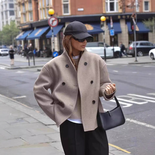 Damen Wolljacke mit doppelter Knopfleiste und weitem Schnitt Heidi-Mode