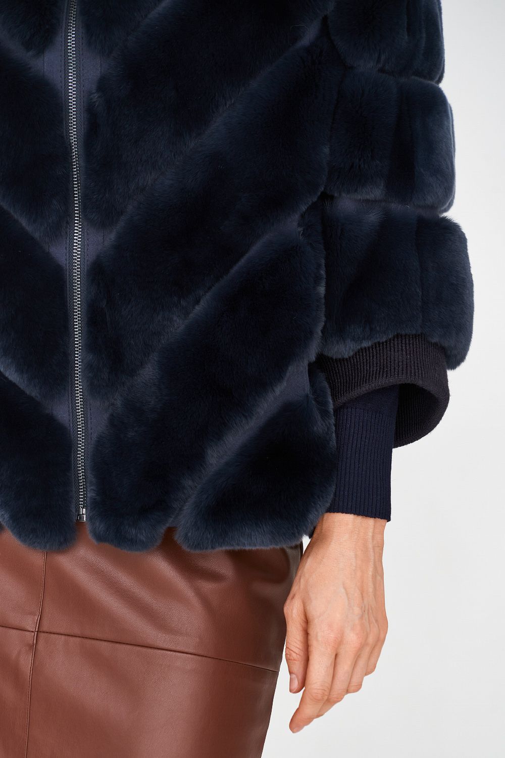 Damen Kuschelige Kunstpelzjacke mit Steppdesign Heidi-Mode