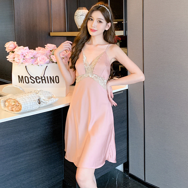 Damen Satin Nachthemd mit verführerischer Spitze und elegantem Schnitt Heidi-Mode