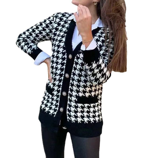 Damen modische Strickjacke mit klassischem Hahnentrittmuster und Knopfdetails Heidi-Mode