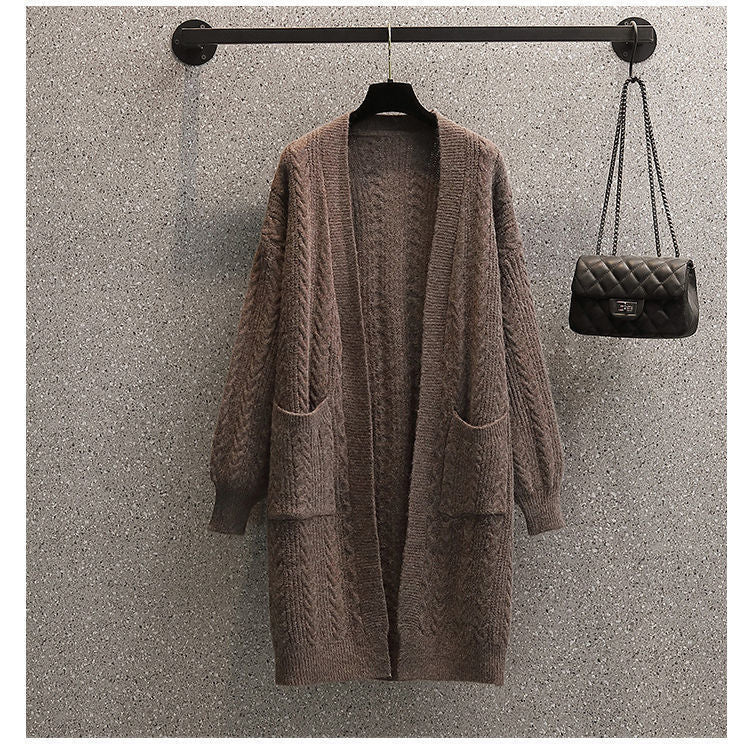Damen Grobstrick Cardigan mit tiefen Taschen und elegantem Zopfdesign Heidi-Mode