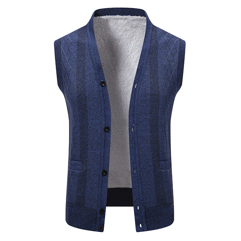 Herren Strickjacke mit klassischem V-Ausschnitt und feinem Zopfmuster Heidi-Mode