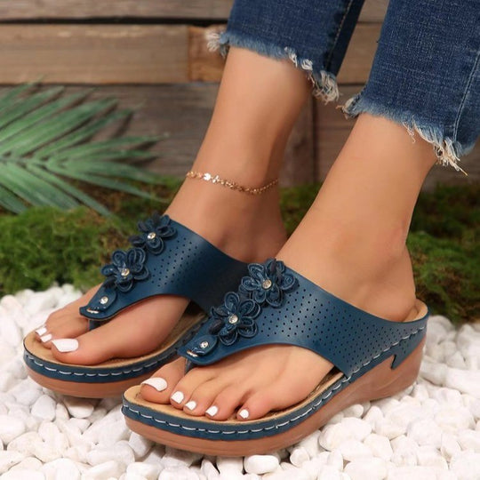 Damen Pantoletten mit floralem Design und rutschfester Sohle Heidi-Mode