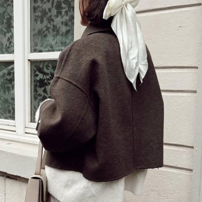 Damen oversized Wolljacke mit elegantem Kragen Heidi-Mode
