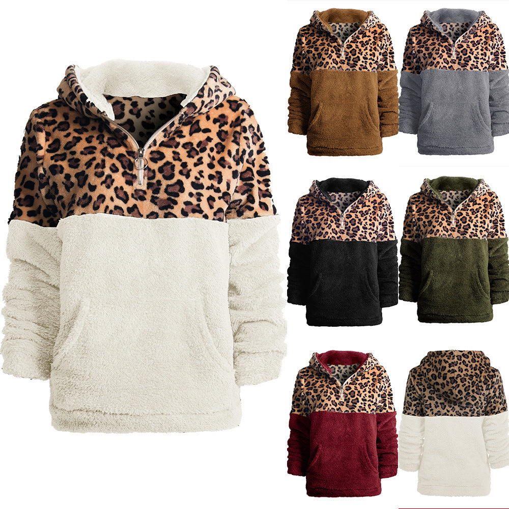 Damen kuscheliger Kapuzenpullover mit aufregendem Leopardenmuster und Kängurutasche Heidi-Mode